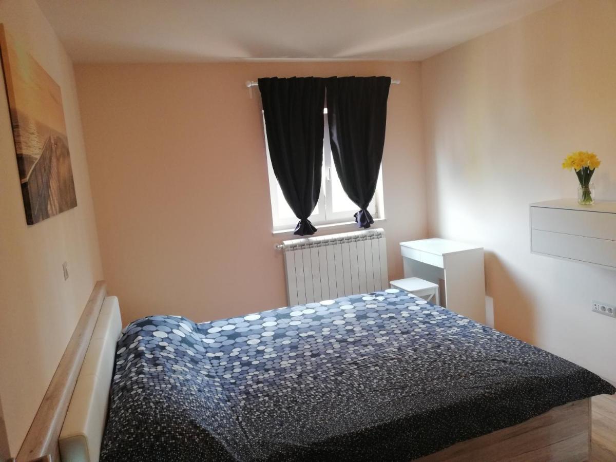 Apartman Nikola Ladrovici Esterno foto
