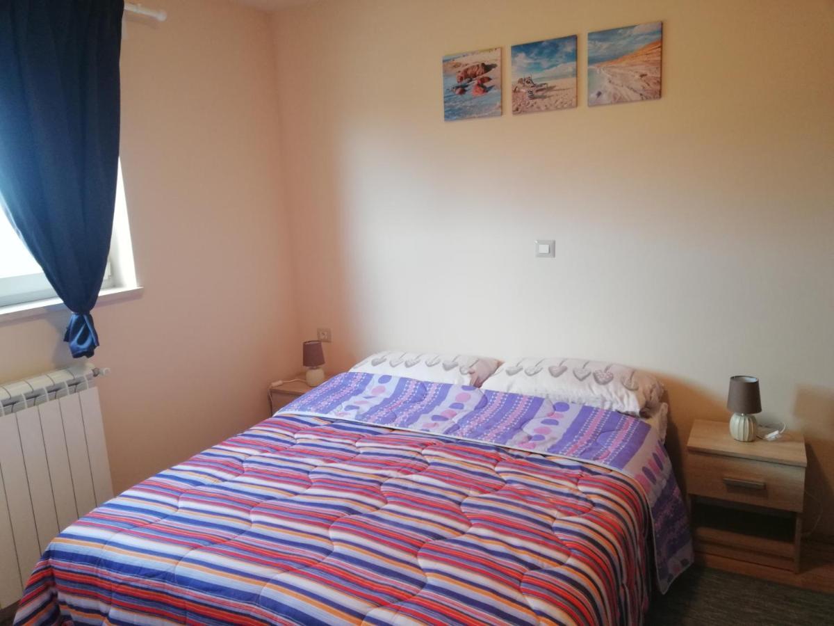 Apartman Nikola Ladrovici Esterno foto