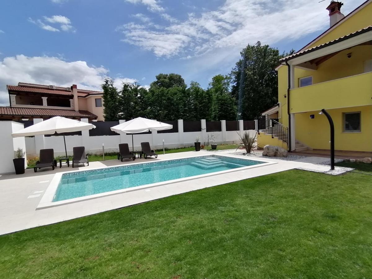 Apartman Nikola Ladrovici Esterno foto